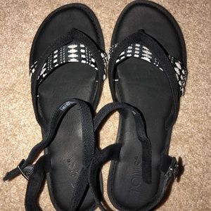 Toms sandals
